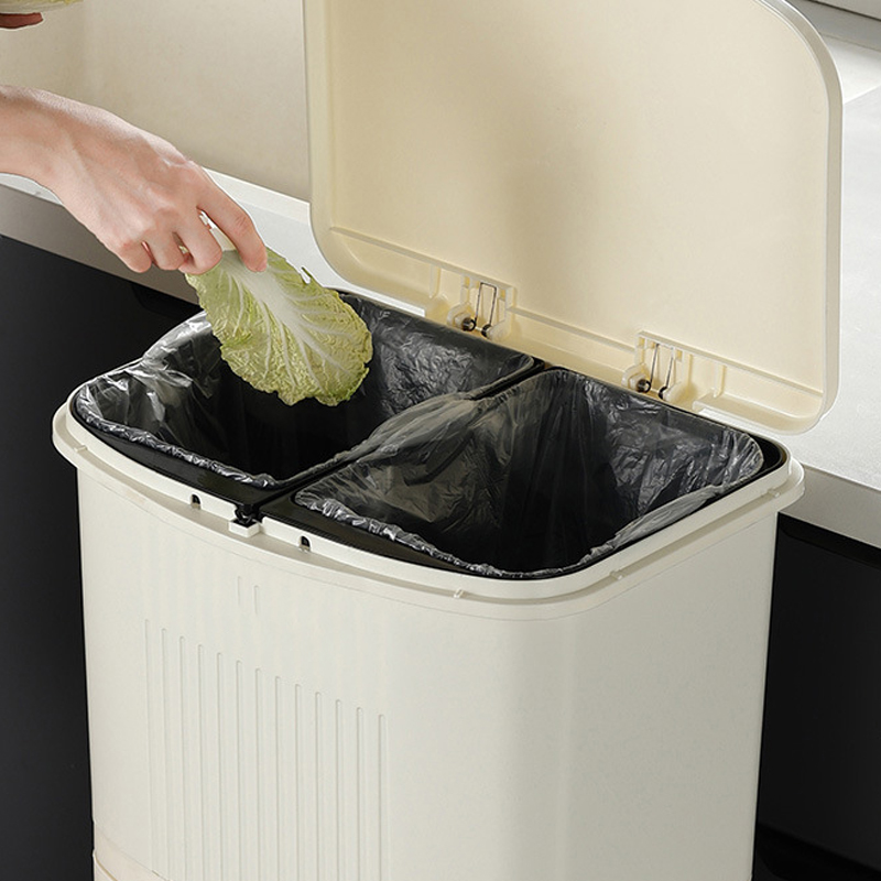 Movable Large-capacity Rubbish Bin - Image 5